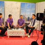 เบื้องหลังการถ่ายทำรายการ สกร.วาไรตี้ Image 11