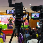 เบื้องหลังการถ่ายทำรายการ "ติวเข้มเติมเต็มความรู้" ณ ... Image 14