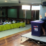 เบื้องหลังการถ่ายทำรายการ "ติวเข้มเติมเต็มความรู้" ณ ... Image 8